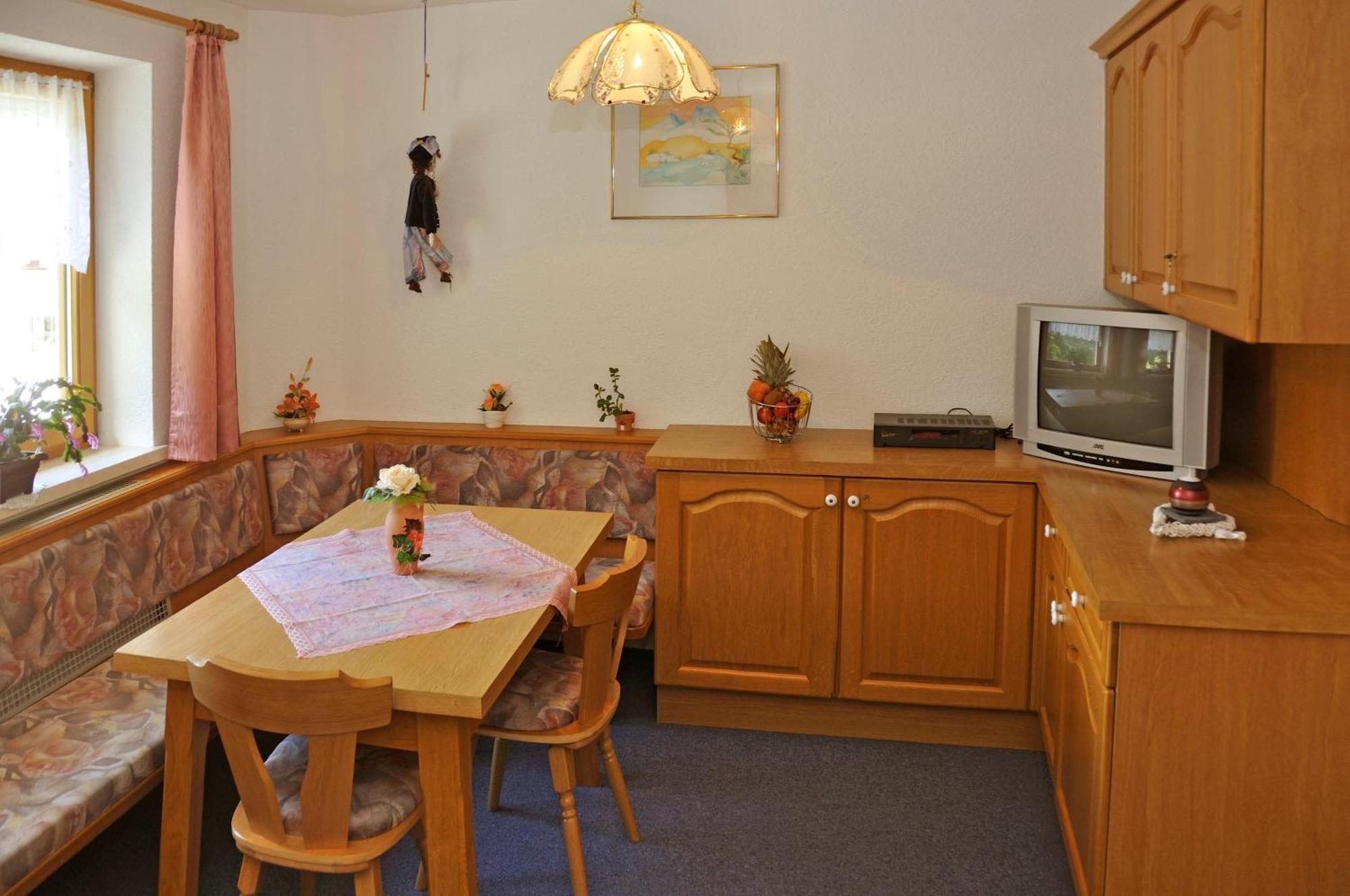 Haus Alpenruh Hotel Sankt Leonhard im Pitztal Bagian luar foto