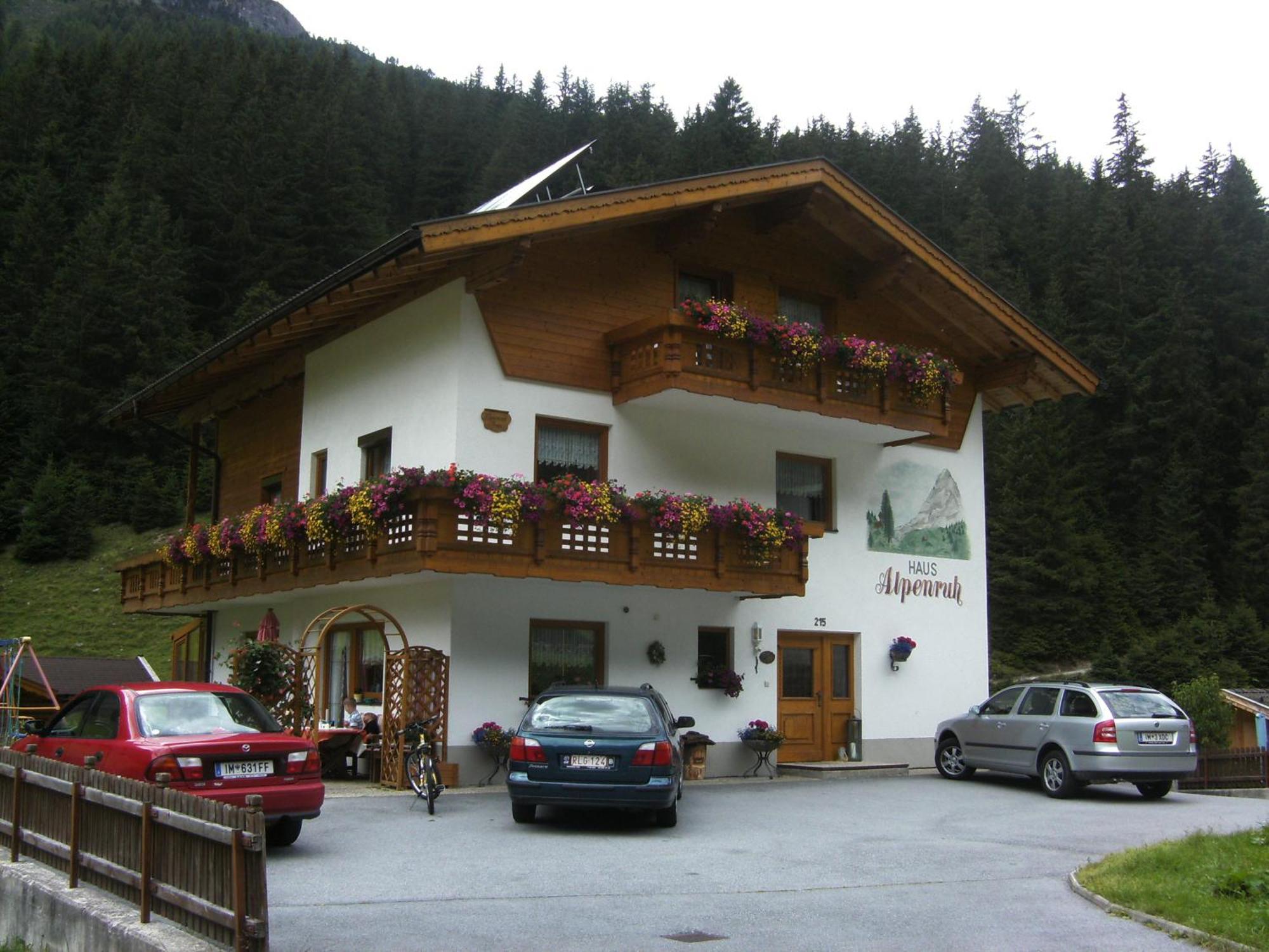 Haus Alpenruh Hotel Sankt Leonhard im Pitztal Bagian luar foto